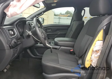 2018 Nissan Titan Sv from USA, damaged, VIN 1N6AA1E67JN517348